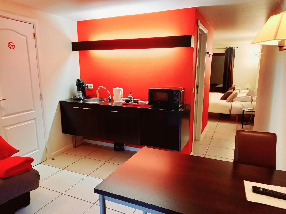 Hebergement Confort Comfortlogies La Fontanella ลา-โรช-ออง-อาร์เดน ภายนอก รูปภาพ